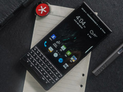 经典全键盘再添新功能 黑莓KEY2使用体验