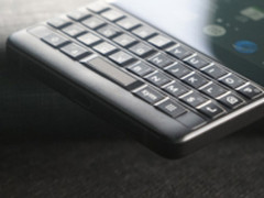 经典设计与新科技融合 黑莓Key2视频体验