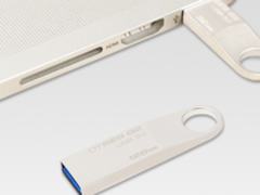 时尚实用兼并 金士顿32G车载U盘秒杀75.9元