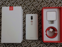 西装暴徒的最佳诠释 一加手机6上手体验