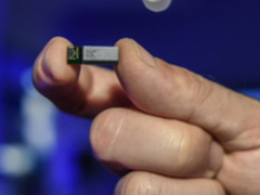 高通发布首个5G射频模组 5G终端19年初亮相