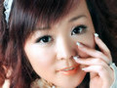 Photoshop调出美女水晶亮白的质感肤色