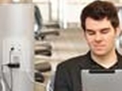 美国航空公司在机场推出iPAD充电服务