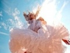 女生休闲空间素材图片 我的感受你不懂