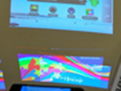 CES2011：惊爆!带投影的安卓手机(多图)