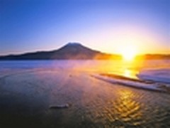 Windows 7新主题“谨贺新年”官方下载