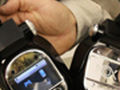 Android系统万能 智能耳机带触屏可上网