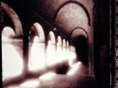 微软新推Windows7主题《鹅卵石与走廊》