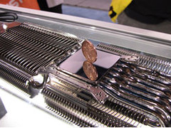 玩家风暴闪耀全场 九州风神CES给力呈现