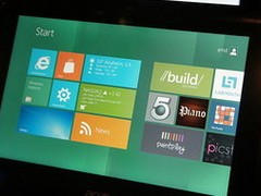 CES2012:宏碁展出AMD核心WIN8平板W500