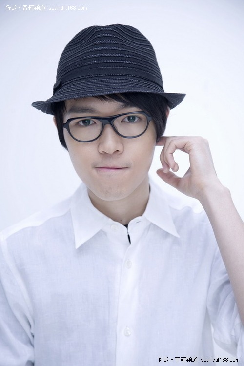 华纳天才歌手soul boy方大同:红豆