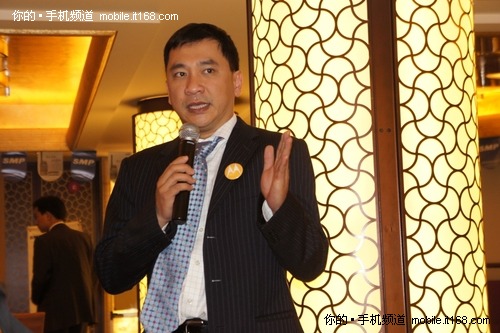 上海摩托罗拉公司在董事及总经理蔡杰海先生