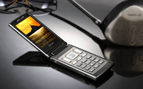 双屏双触,视界无疆——eton大气l678