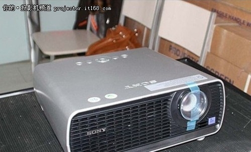 索尼vpl-ex175教育环保投影机售6800元