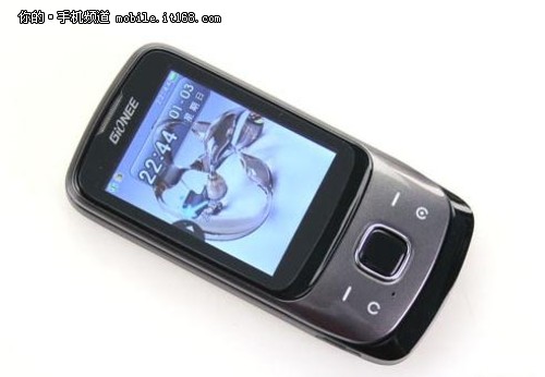 双卡双待的触控操作滑盖手机s530便是其中一款,今日从金立淘宝旗舰