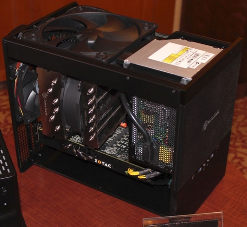 sg09的孪生兄弟 银欣sg10机箱ces登场