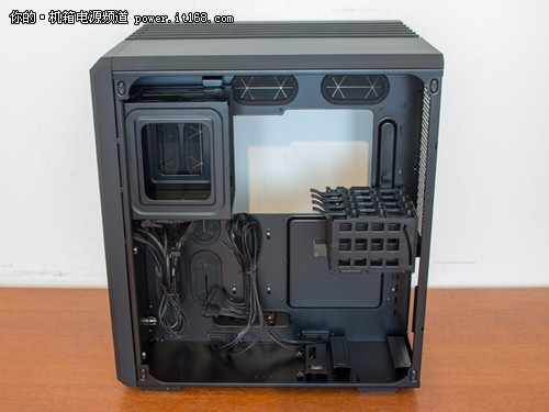 海盗船carbide air 540,内部情况