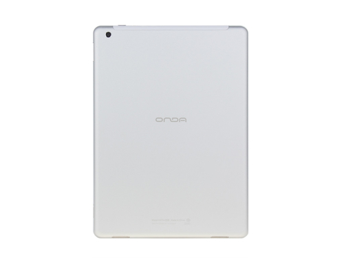 昂达v975m正面初见昂达v975m,给我的第一感觉就和苹果ipad太像了,前白