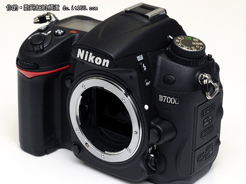 经典中端单反升级款 尼康d7000仅4799元