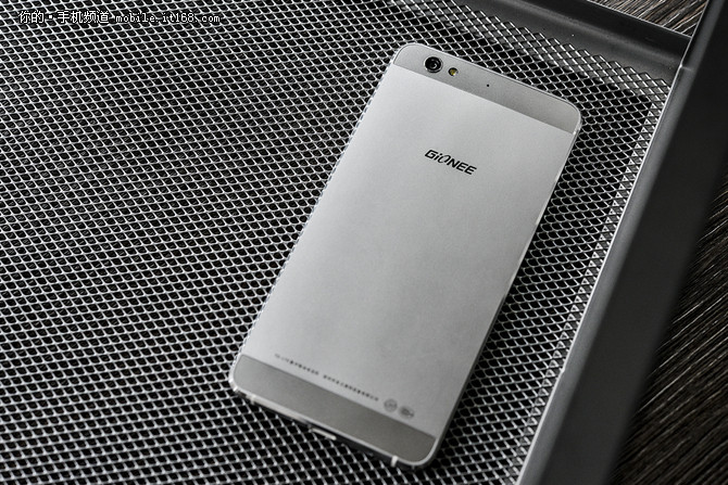 不一般"耀"金属机身 金立s6详细评测