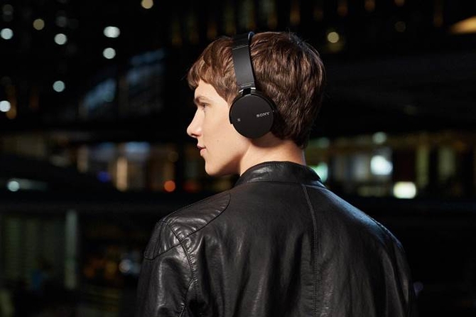 新款索尼耳机mdr-xb650bt