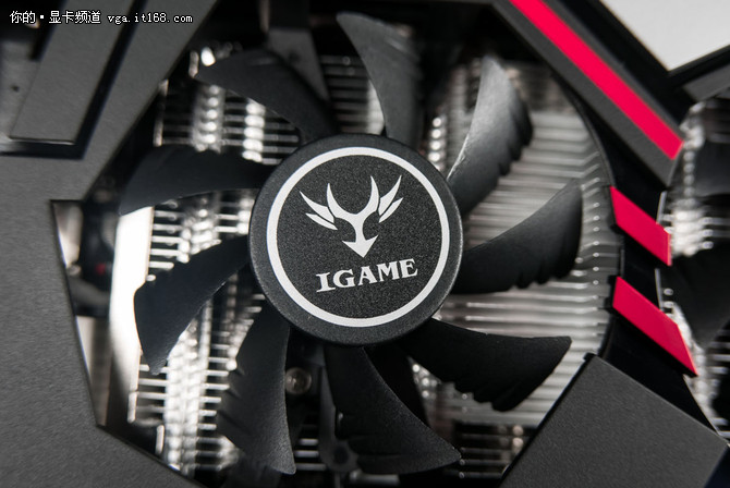而就显卡本身来说,七彩虹这块烈焰战神u-3gd5 gtx1060 top无论哪个