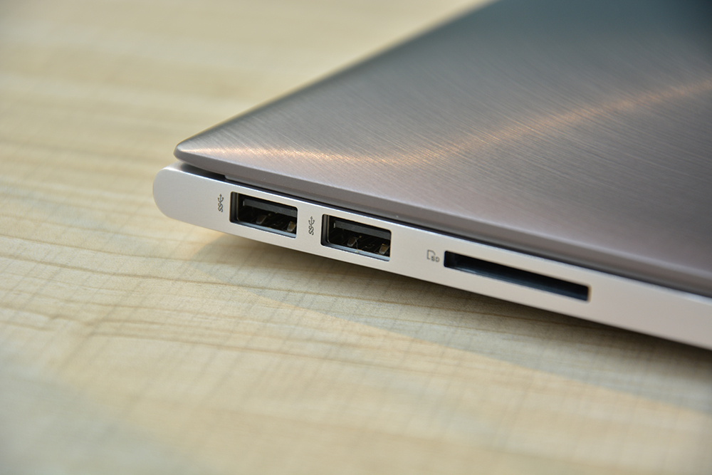 薄然心动最美不过井柏然华硕u3000图赏