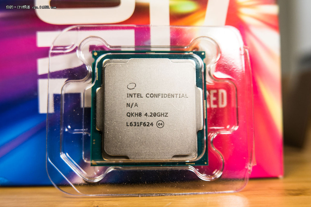 新时代的头炮 英特尔酷睿i7-7700k图赏