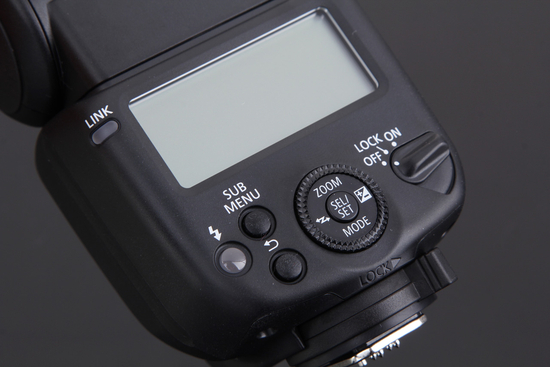 支持无线ttl引闪 佳能430ex iii-rt开箱-it168