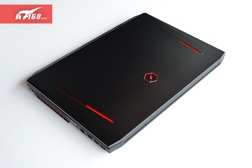 红黑配色 自带支架 机械革命mr x6图赏